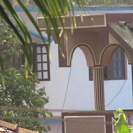 Domingos Guest House Baga Esterno foto